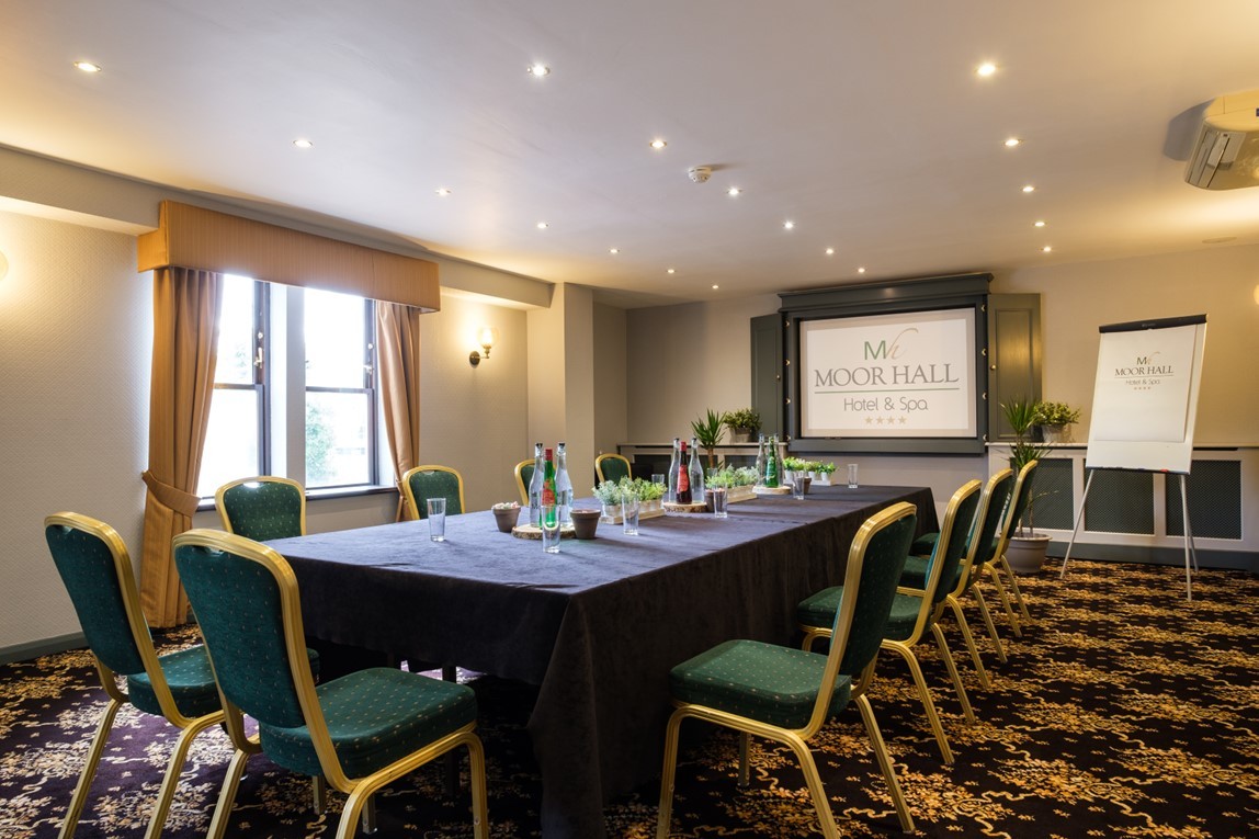 The Wentworth Room arranged for a boardroom meeting