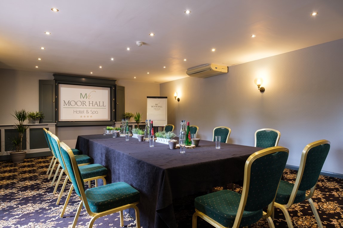 A second view of the Wentworth Room boardroom layout